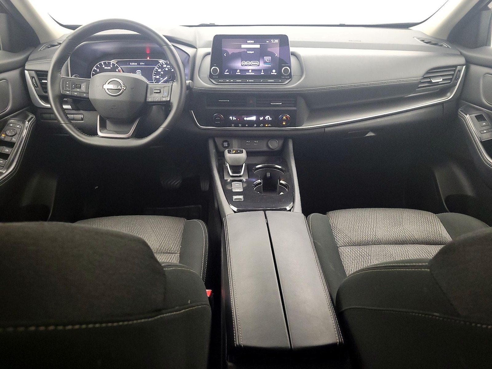 2025 Nissan Rogue SV - Photo 10