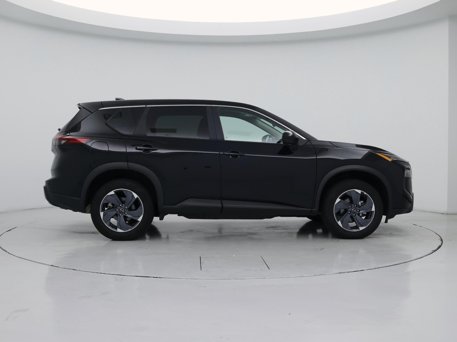 2025 Nissan Rogue SV - Photo 8