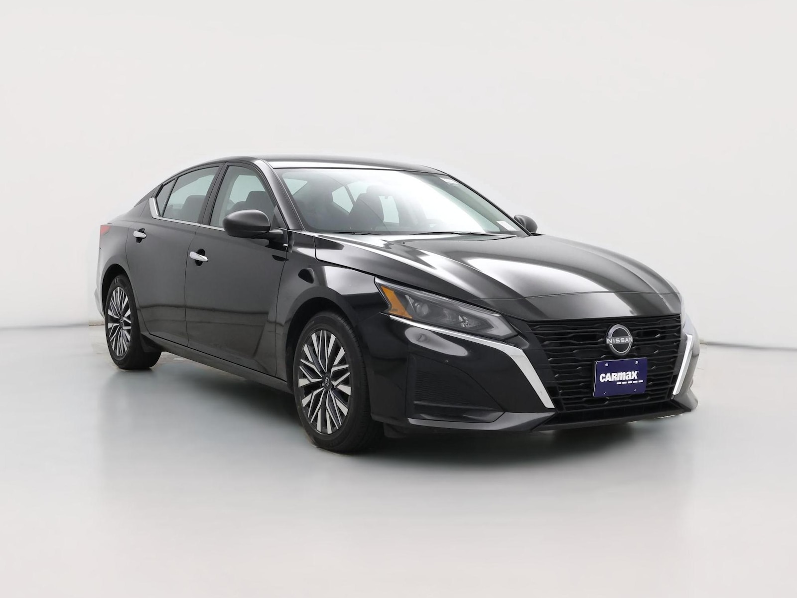 2025 Nissan Altima SV - Photo 1