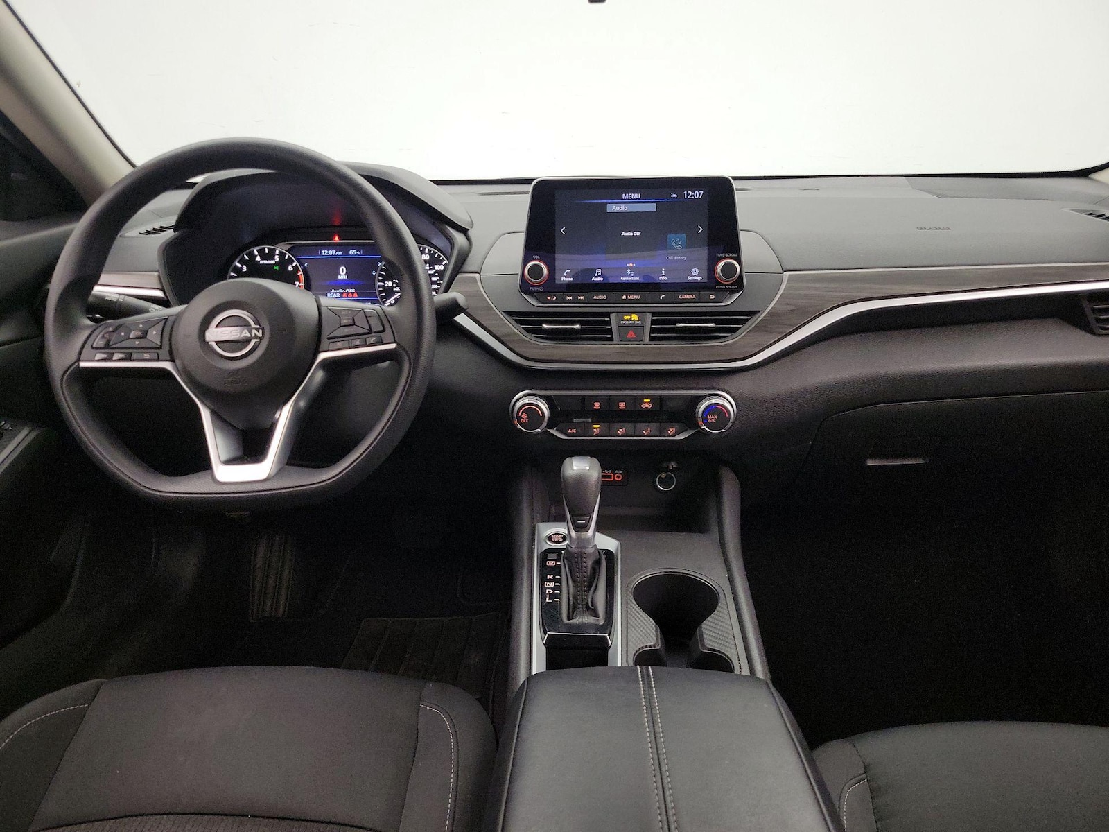 2025 Nissan Altima SV - Photo 10