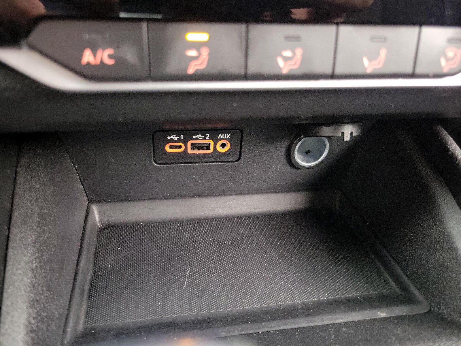 2025 Nissan Altima SV - Photo 19