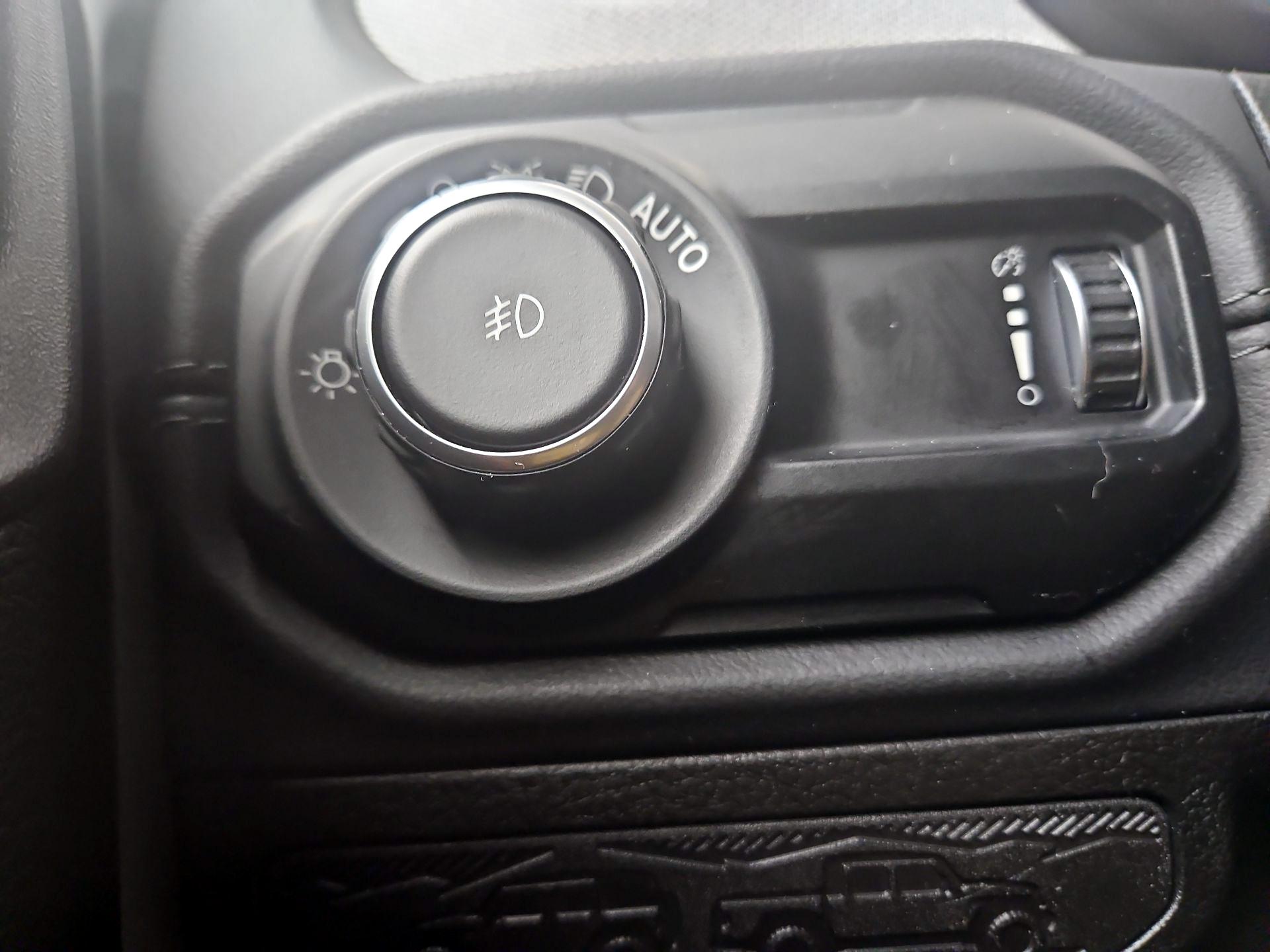 Thumbnail: 2025 Jeep Wrangler - 13