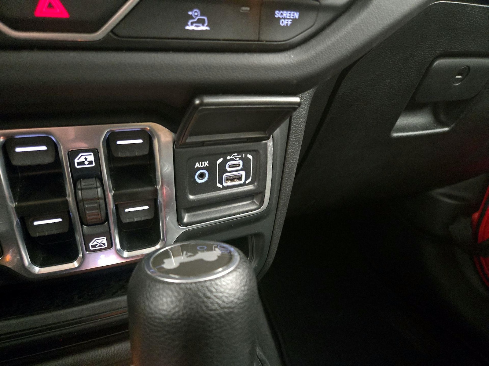 2025 Jeep Wrangler 4-Door Sahara - Photo 19