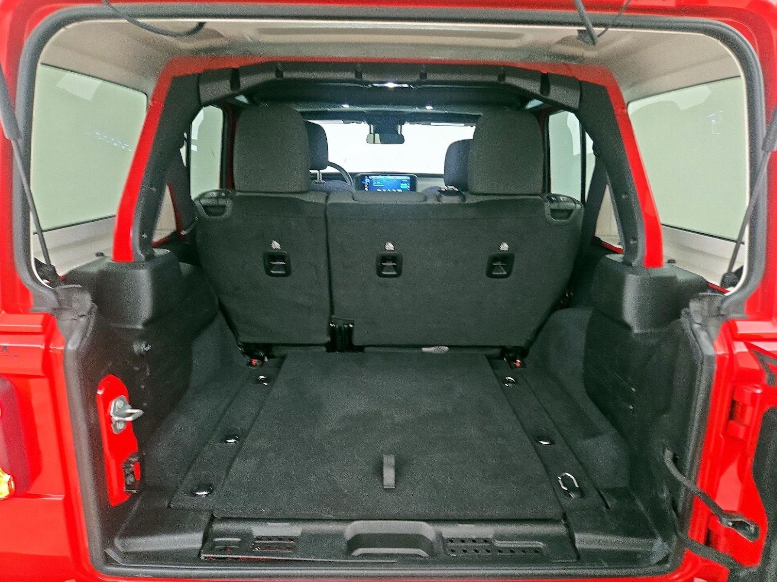 2025 Jeep Wrangler 4-Door Sahara - Photo 21