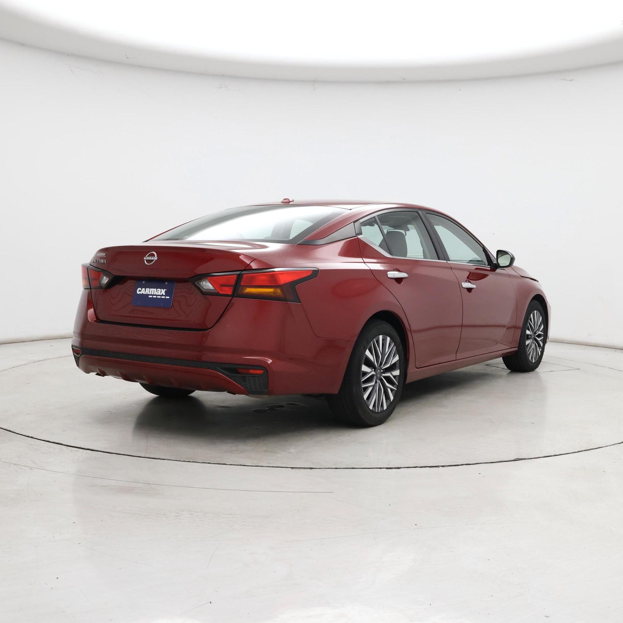 Thumbnail: 2025 Nissan Altima - 8