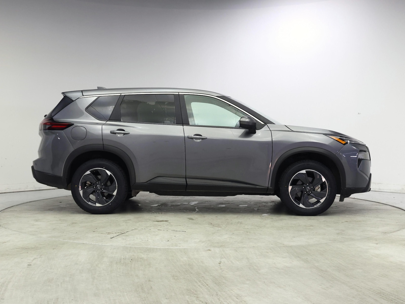 2025 Nissan Rogue SV - Photo 8