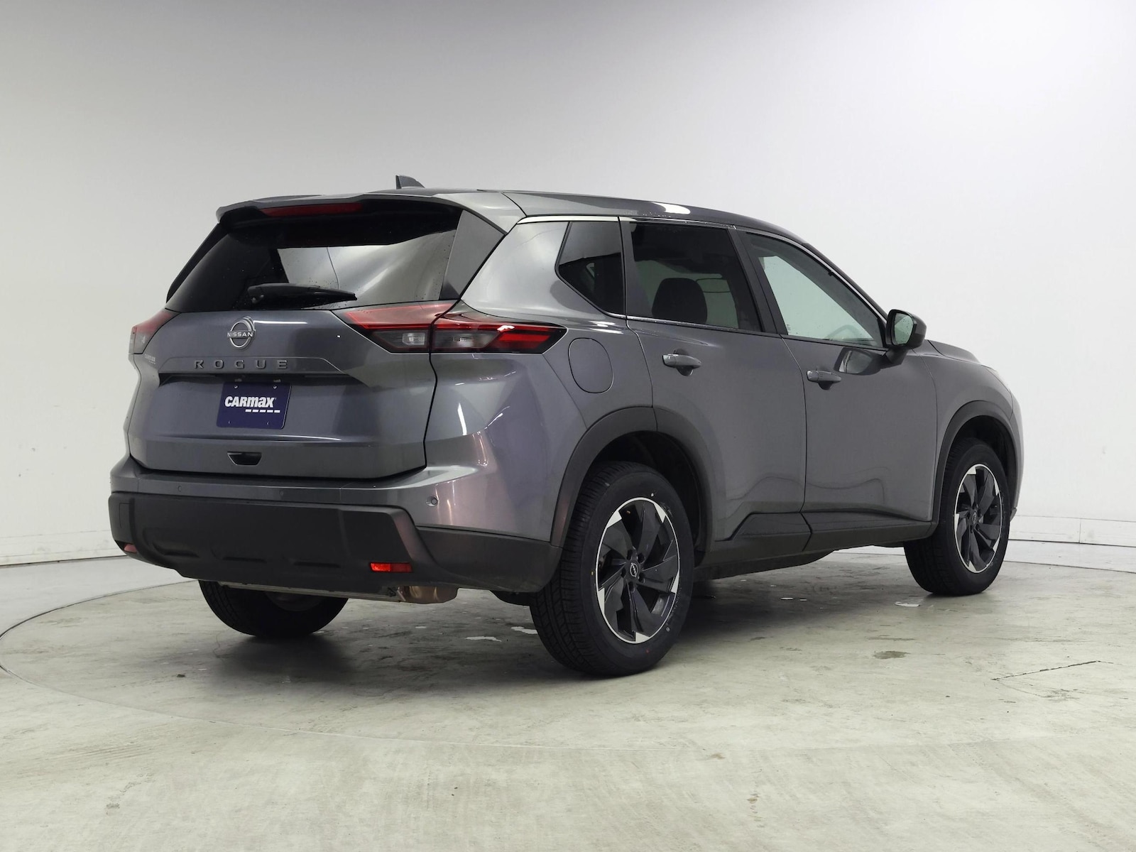 2025 Nissan Rogue SV - Photo 9