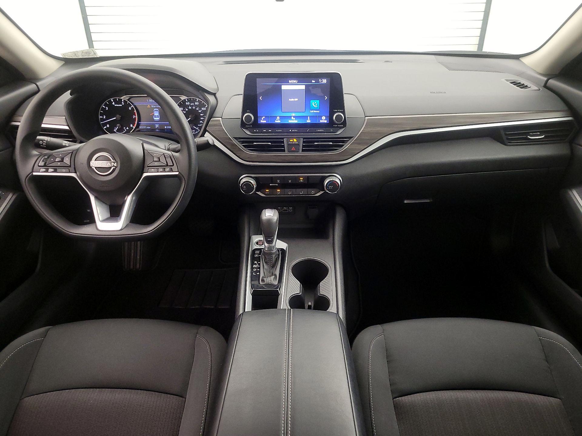 Thumbnail: 2025 Nissan Altima - 9