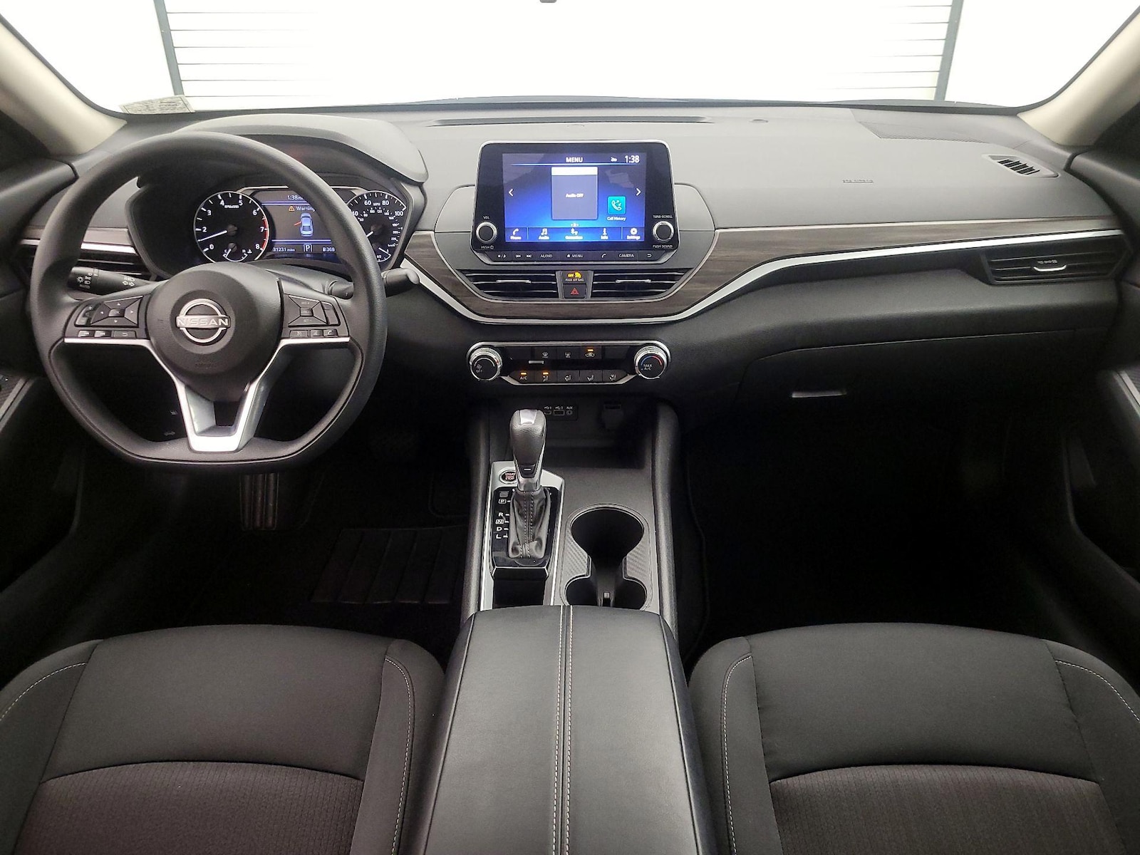 2025 Nissan Altima SV - Photo 10