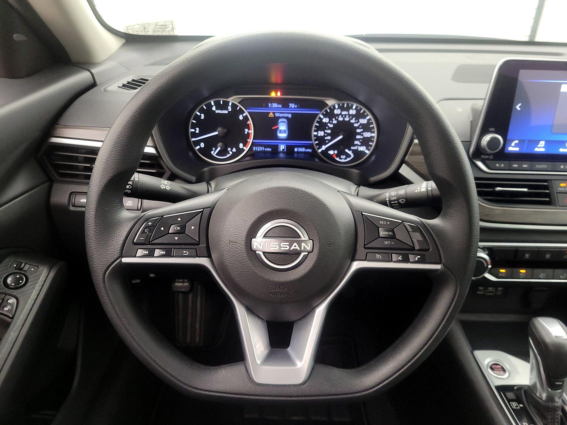 Thumbnail: 2025 Nissan Altima - 10