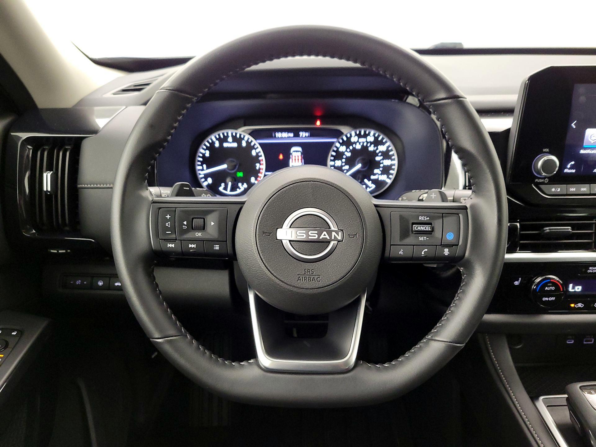 Thumbnail: 2025 Nissan Pathfinder - 10
