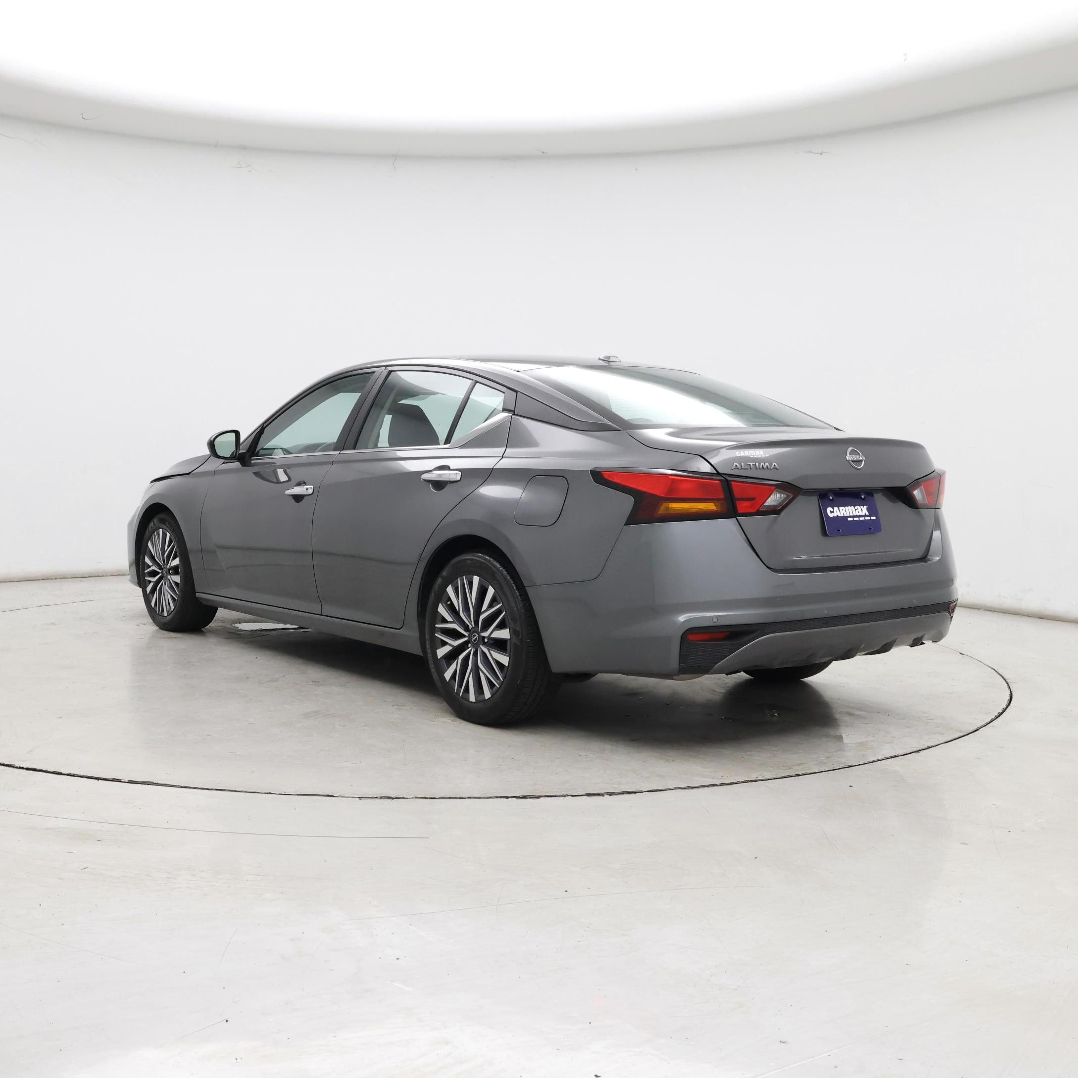 Thumbnail: 2025 Nissan Altima - 2