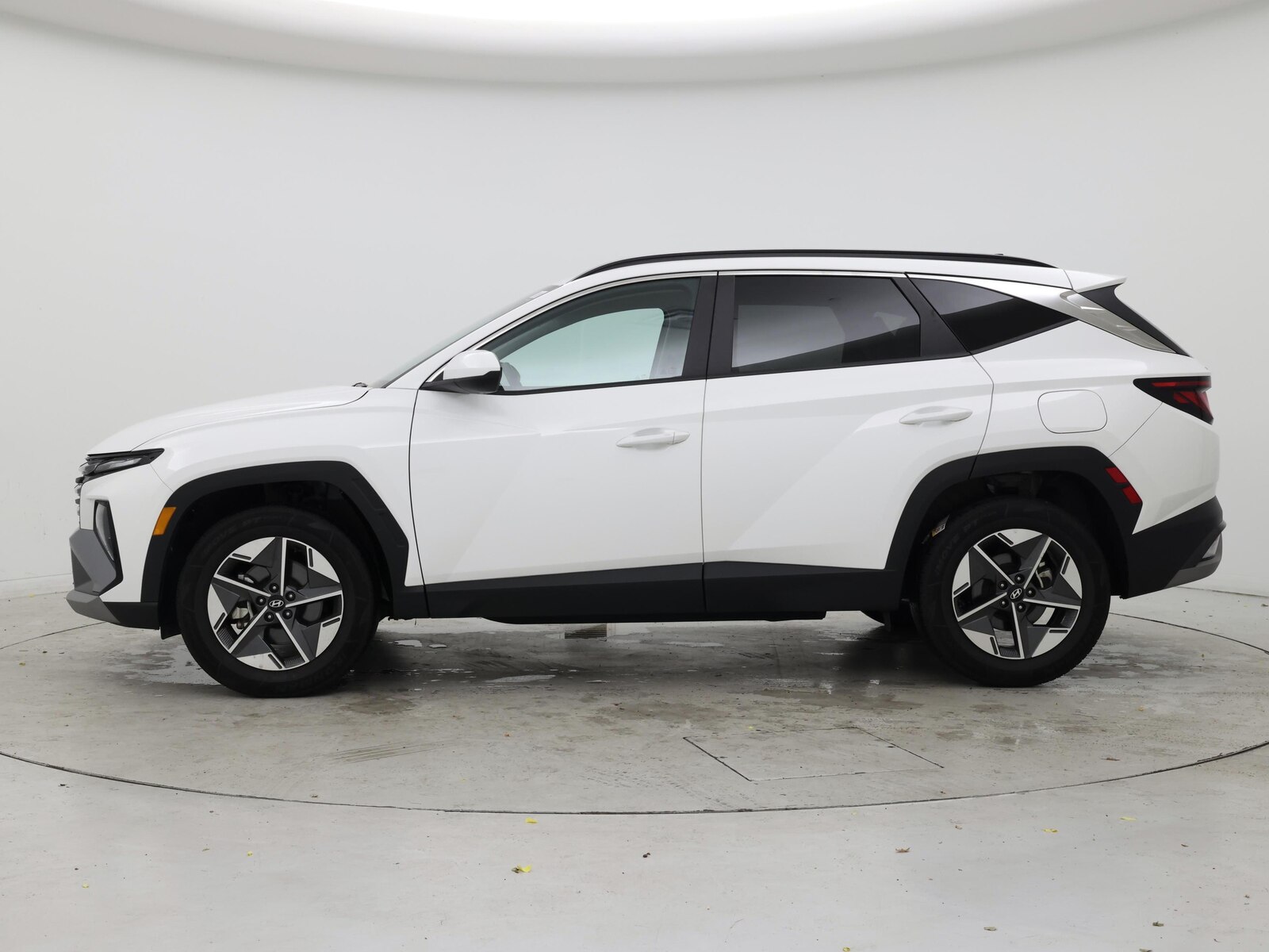 2025 Hyundai Tucson SEL - Photo 4
