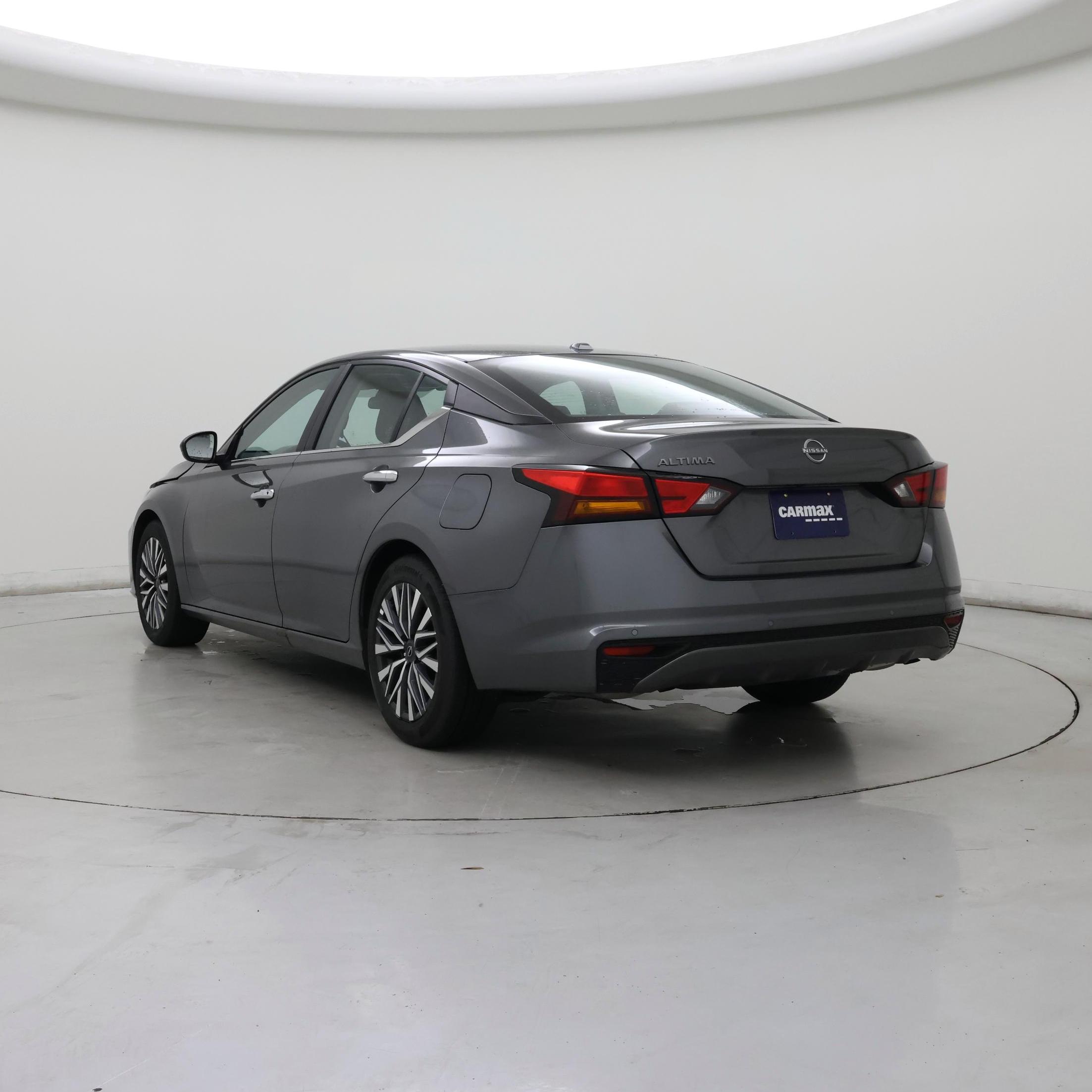 Thumbnail: 2025 Nissan Altima - 2