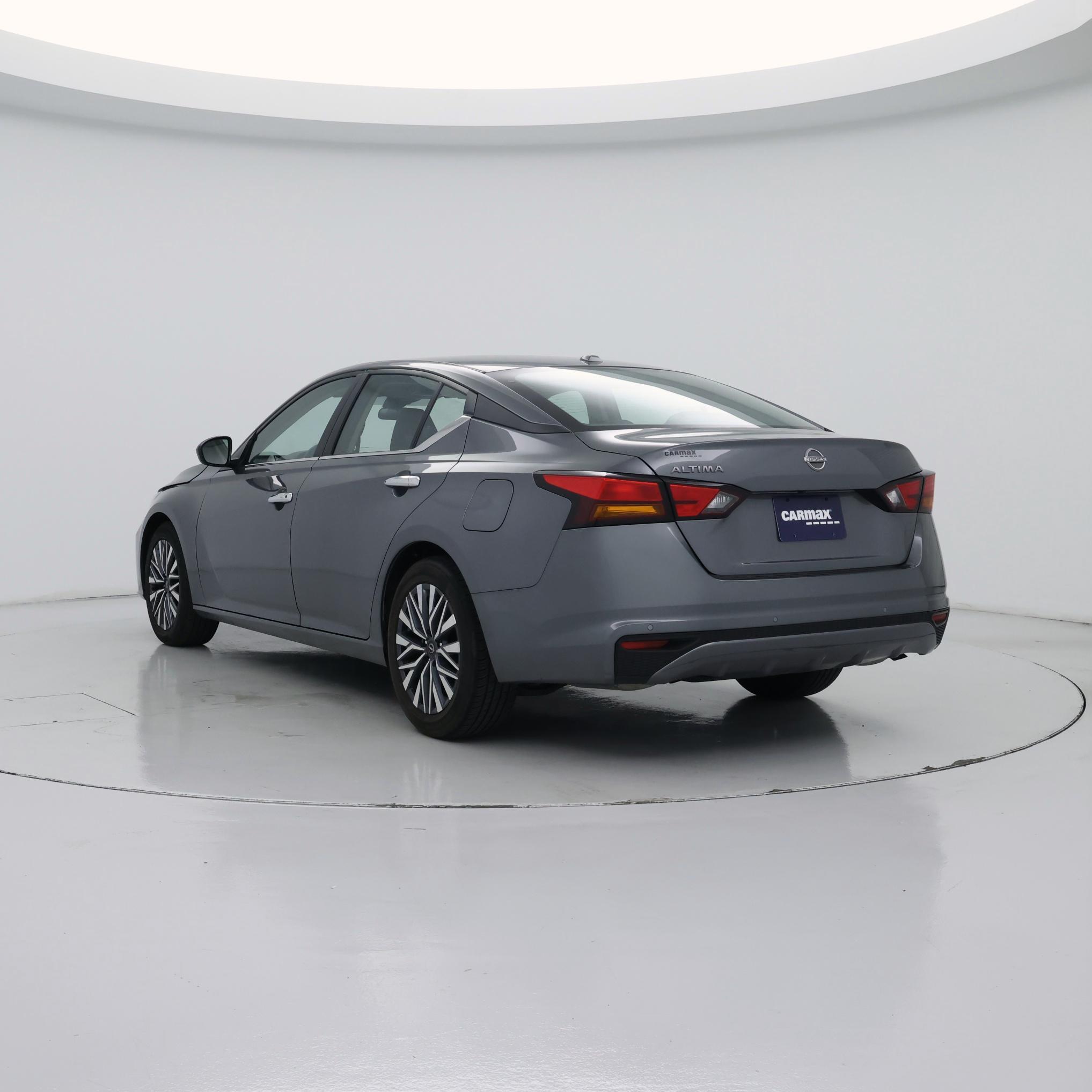 Thumbnail: 2025 Nissan Altima - 2