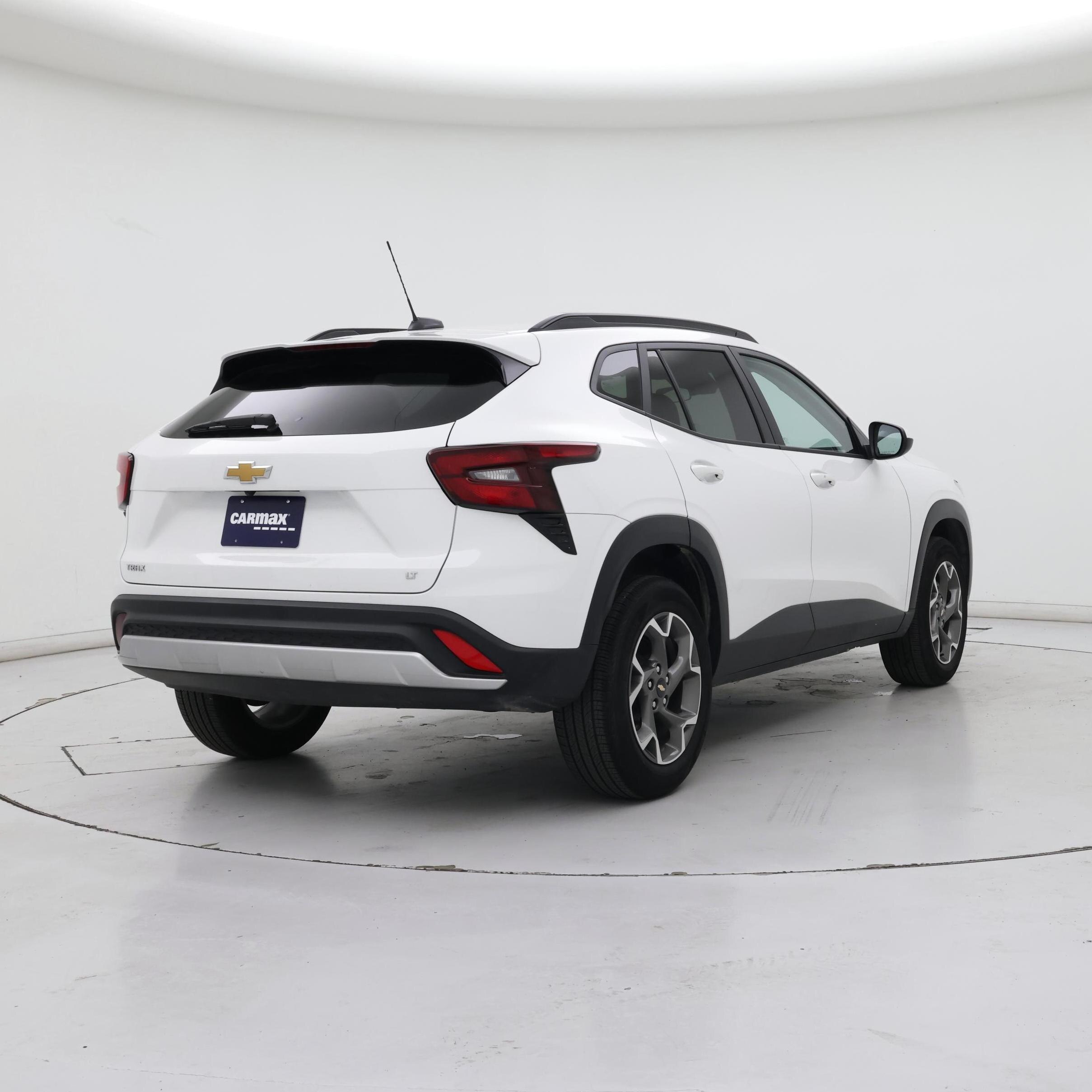 Thumbnail: 2025 Chevrolet Trax - 8