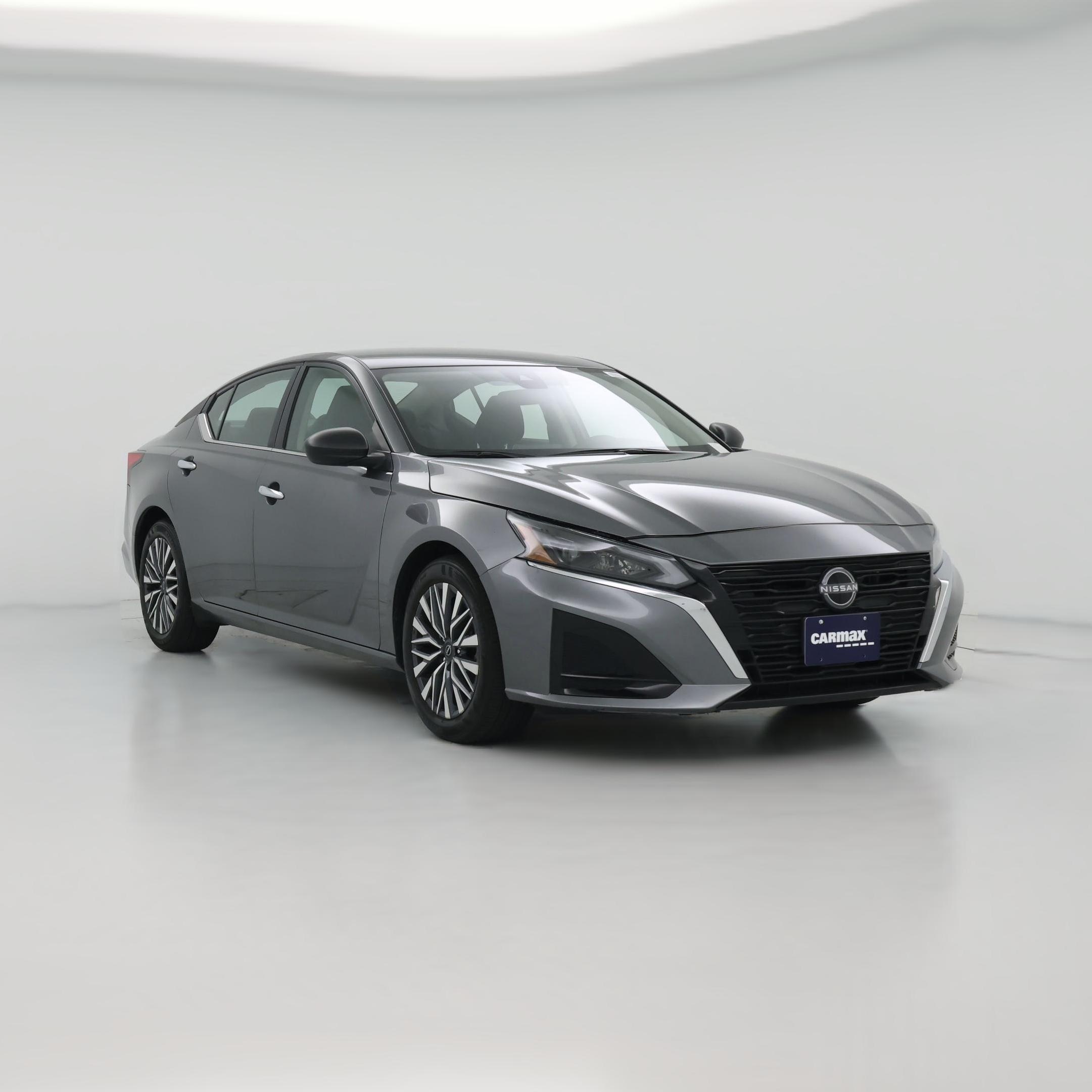 Thumbnail: 2025 Nissan Altima - 1