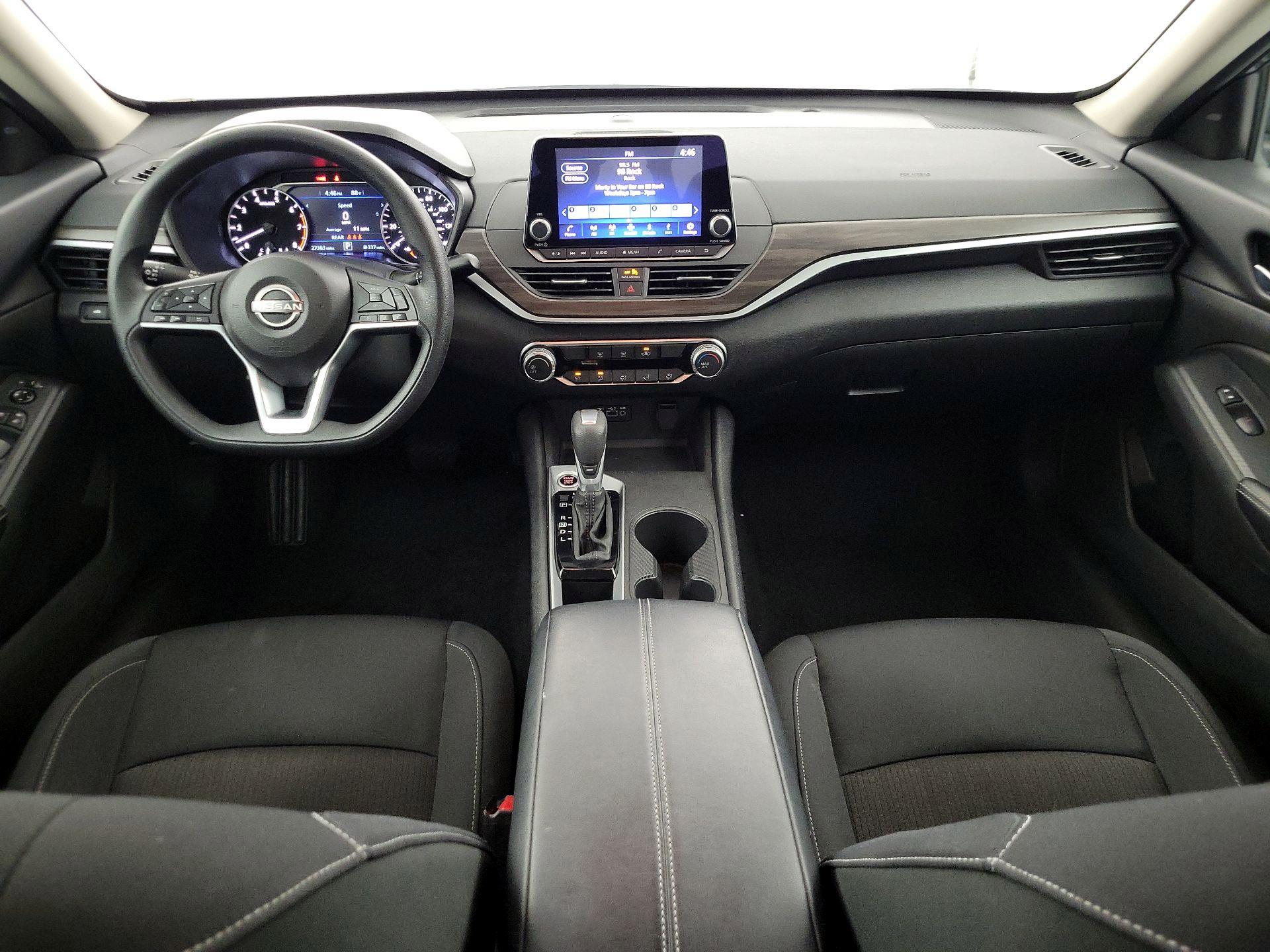 Thumbnail: 2025 Nissan Altima - 9