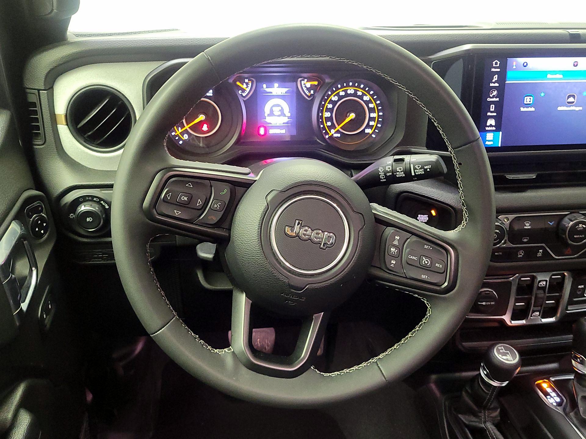 Thumbnail: 2025 Jeep Wrangler - 10