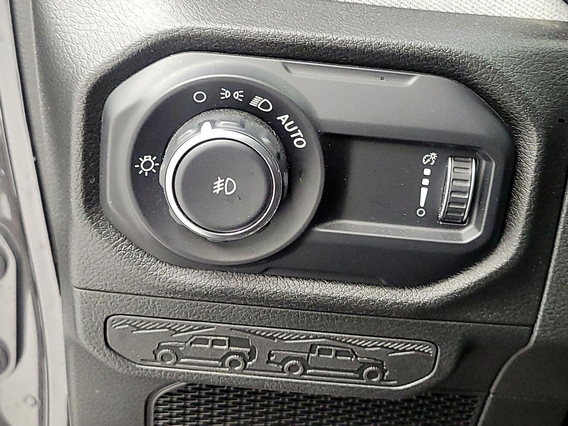 Thumbnail: 2025 Jeep Wrangler - 13