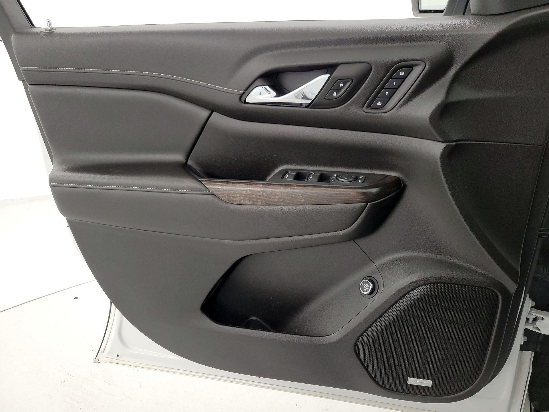 Thumbnail: 2023 GMC Acadia - 12