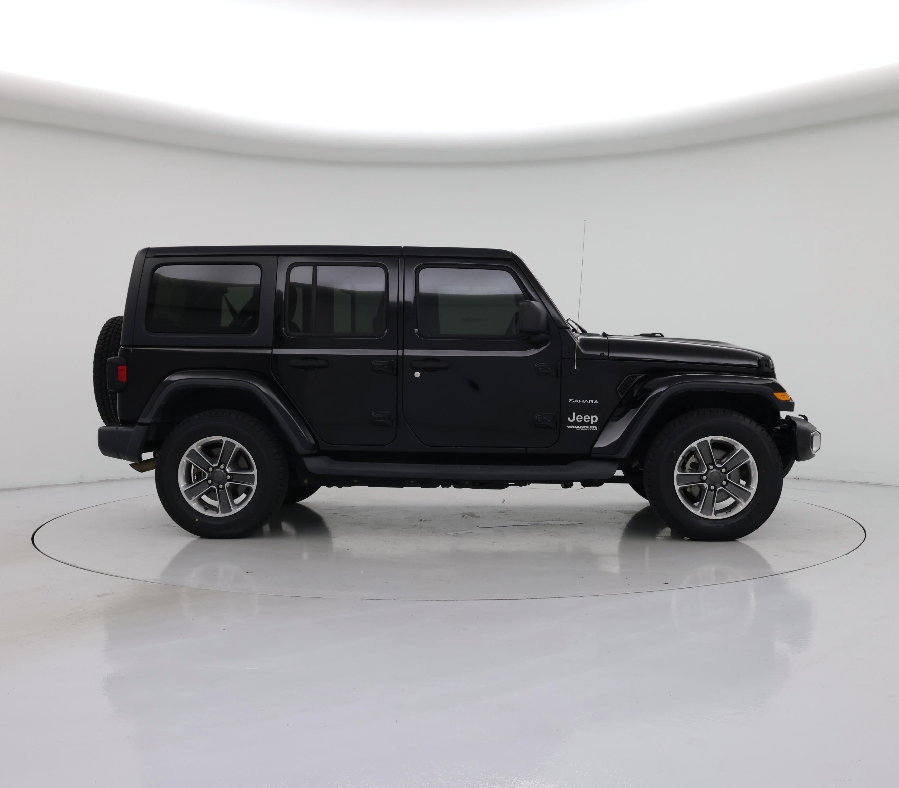 Thumbnail: 2019 Jeep Wrangler - 7