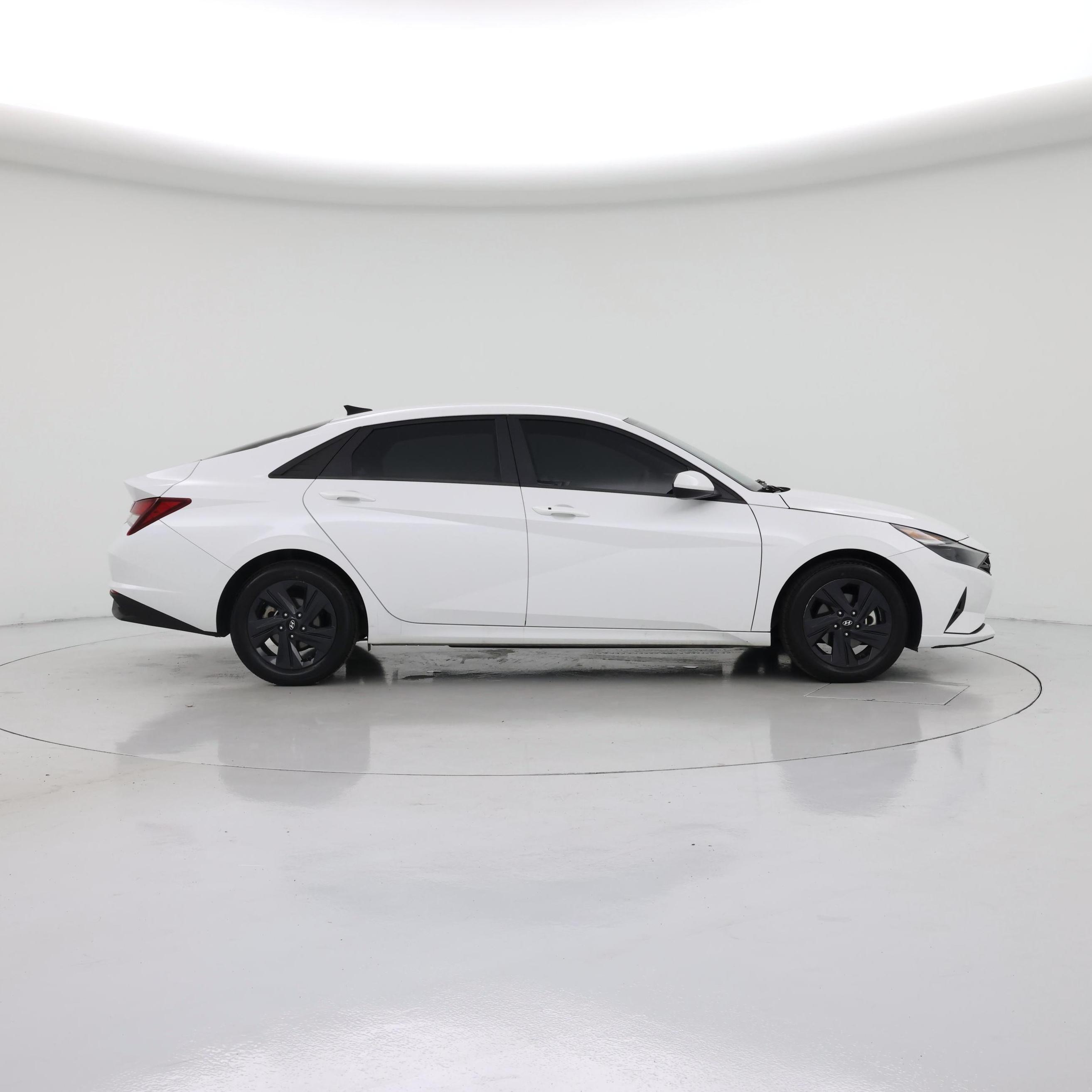 Thumbnail: 2023 Hyundai Elantra - 7