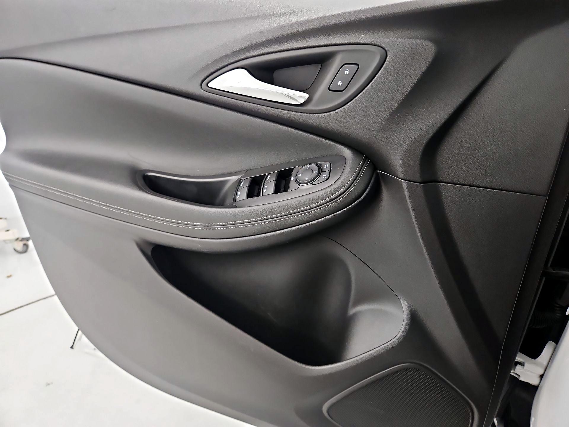 Thumbnail: 2025 Buick Encore GX - 12