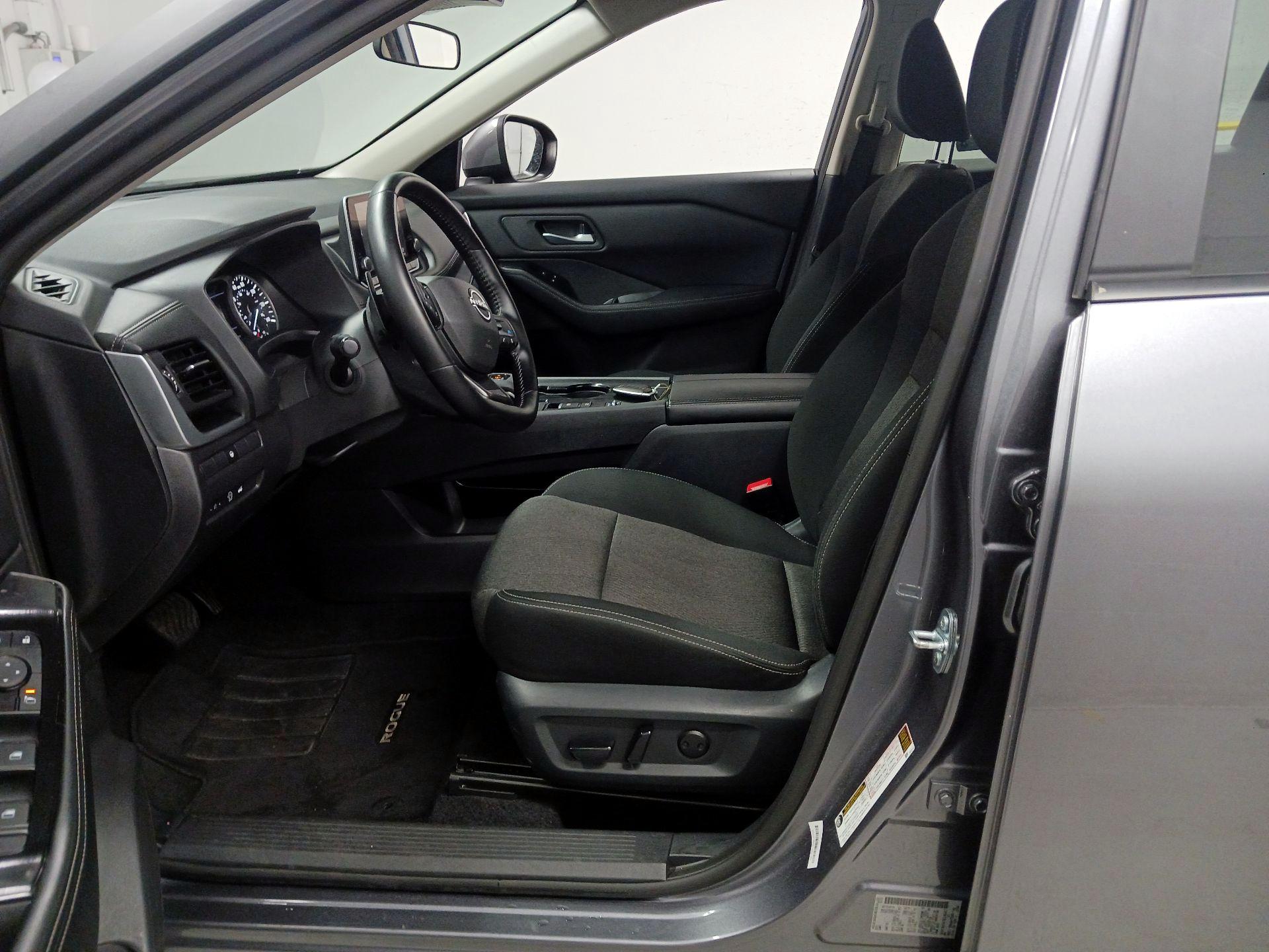 Thumbnail: 2025 Nissan Rogue - 11