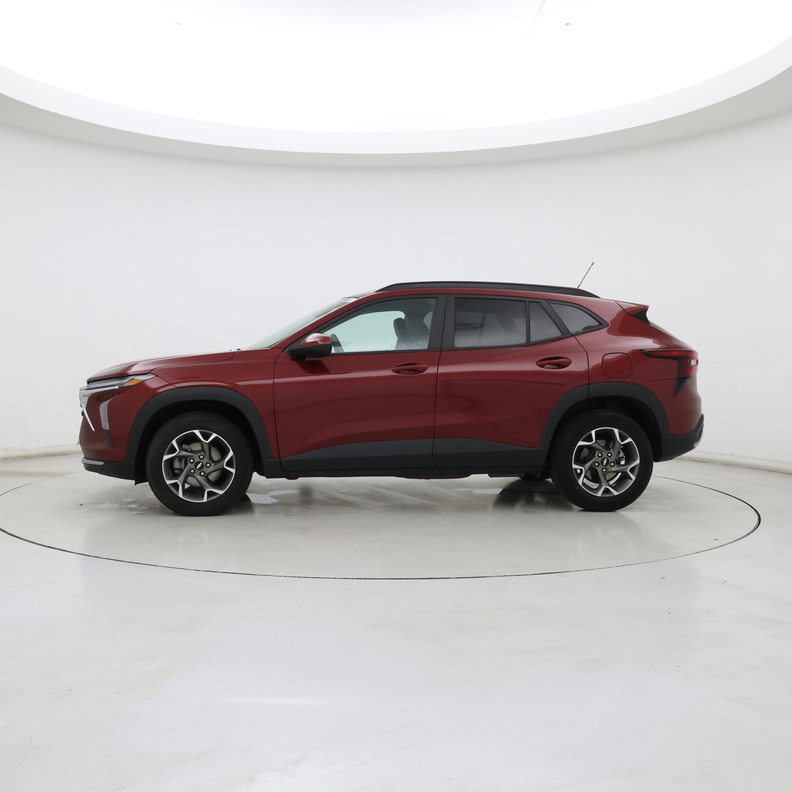 Thumbnail: 2025 Chevrolet Trax - 3