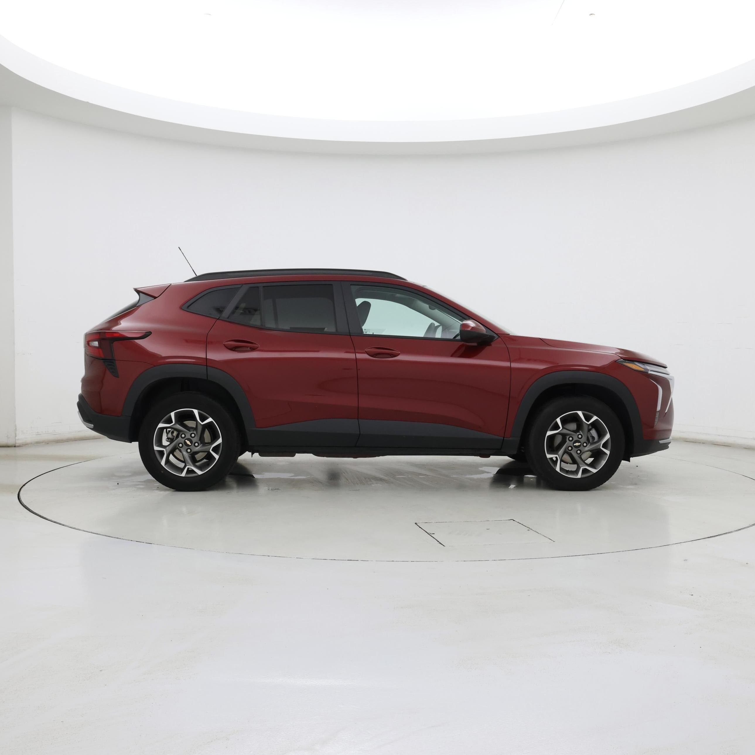 Thumbnail: 2025 Chevrolet Trax - 7