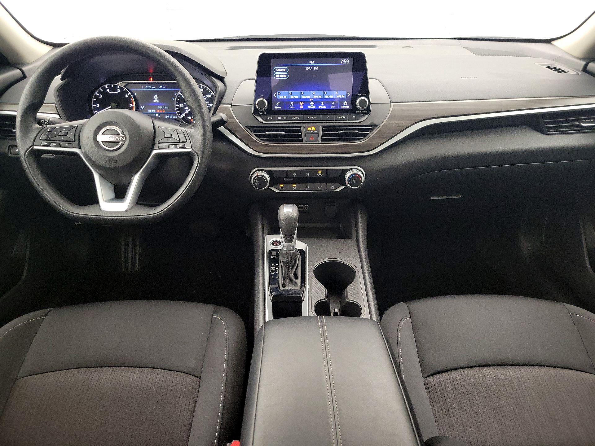 Thumbnail: 2025 Nissan Altima - 9