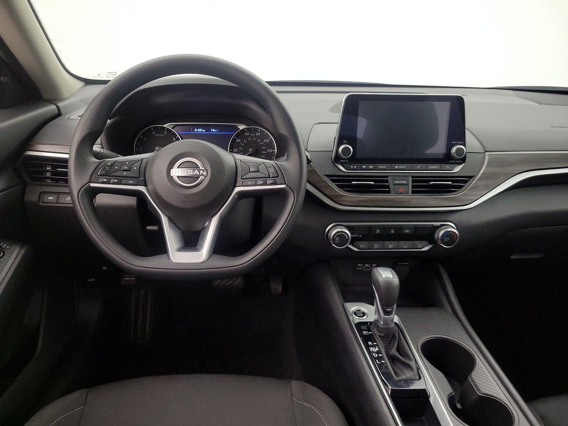 Thumbnail: 2025 Nissan Altima - 10