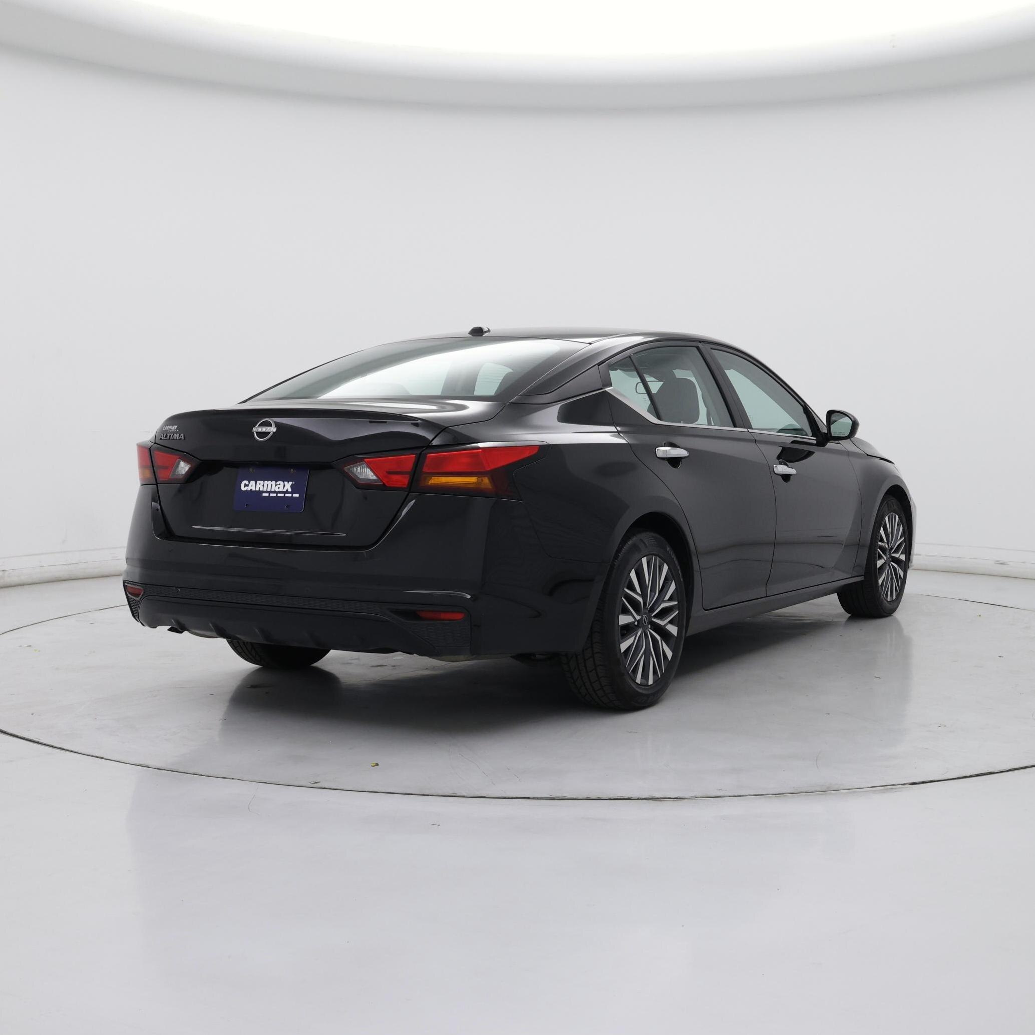 Thumbnail: 2025 Nissan Altima - 8