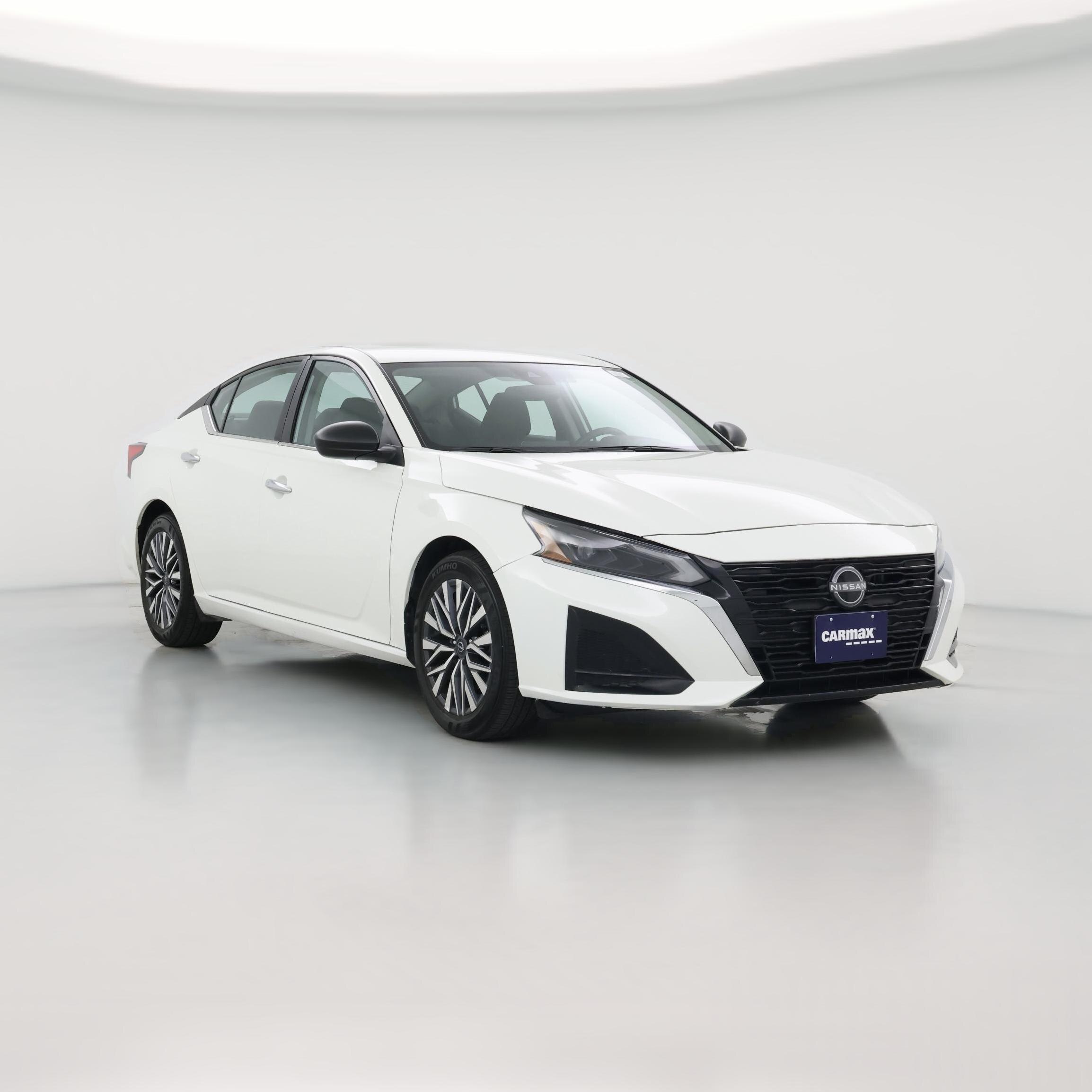 Thumbnail: 2025 Nissan Altima - 1