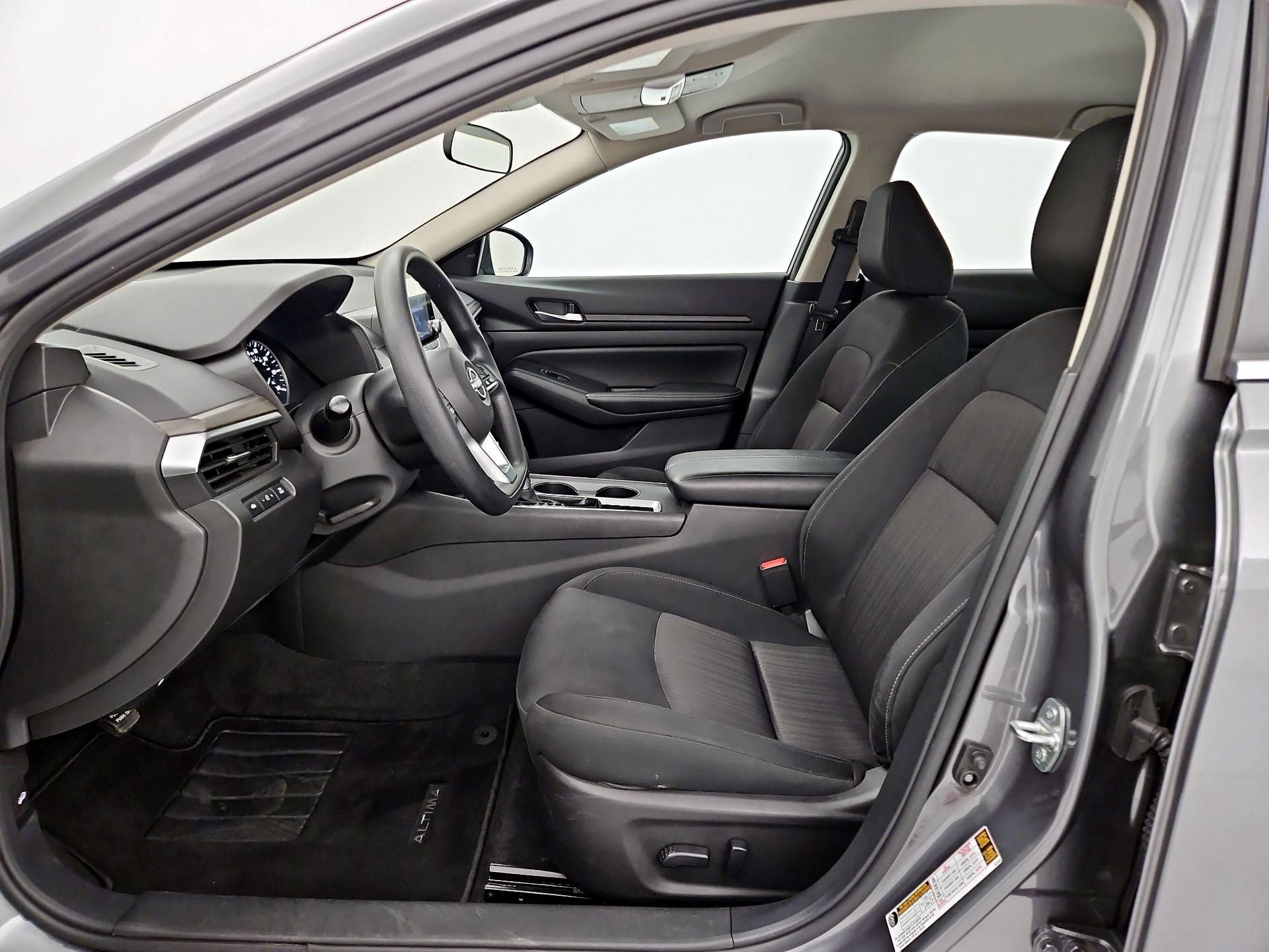 Thumbnail: 2025 Nissan Altima - 11