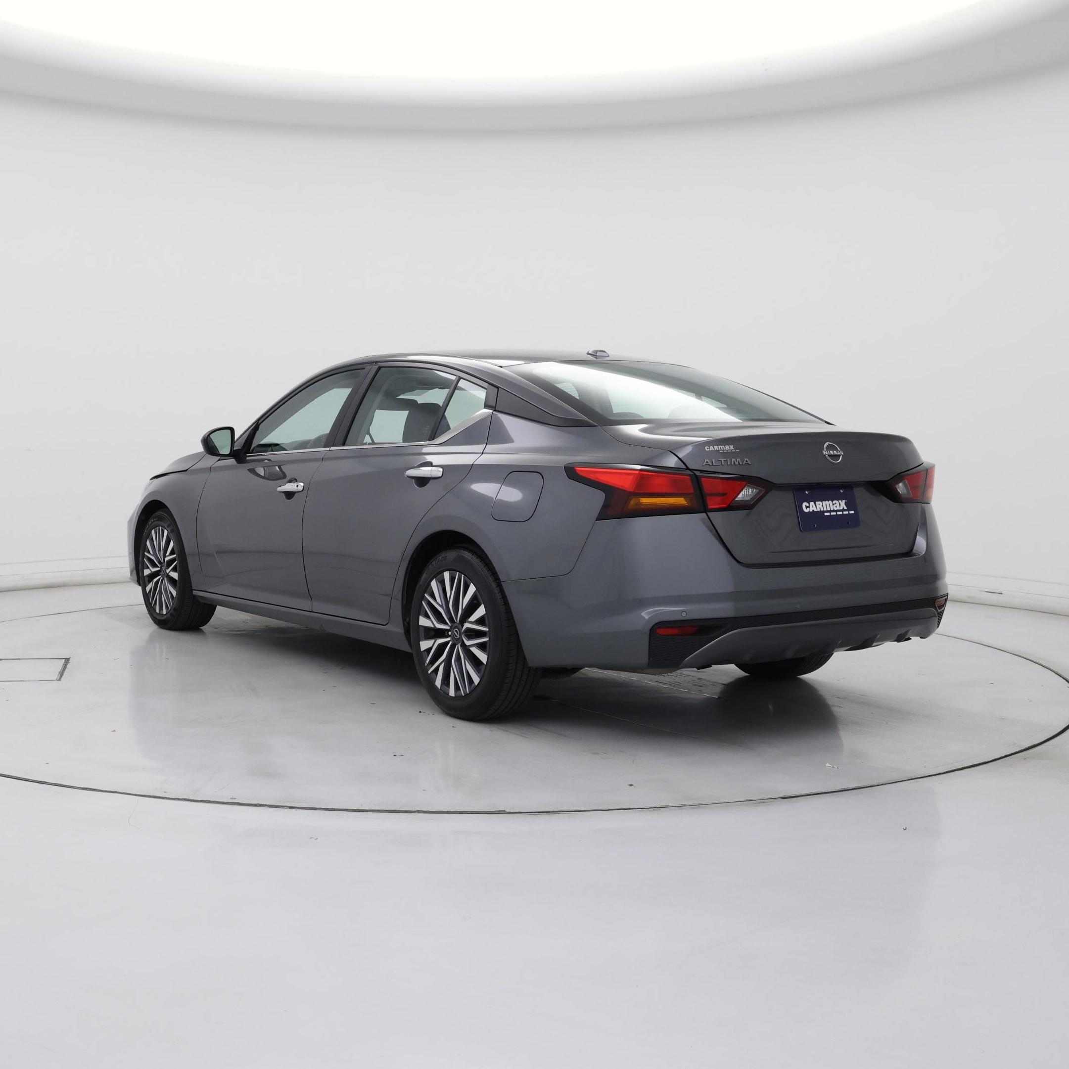 Thumbnail: 2025 Nissan Altima - 2