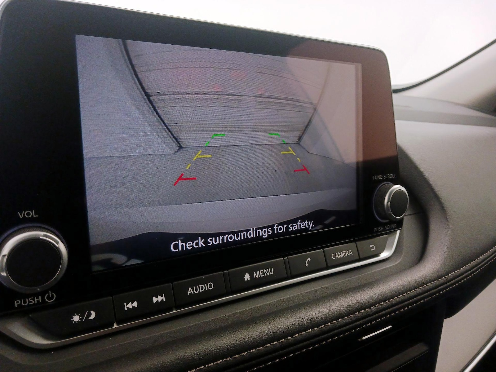 2025 Nissan Rogue SV - Photo 15