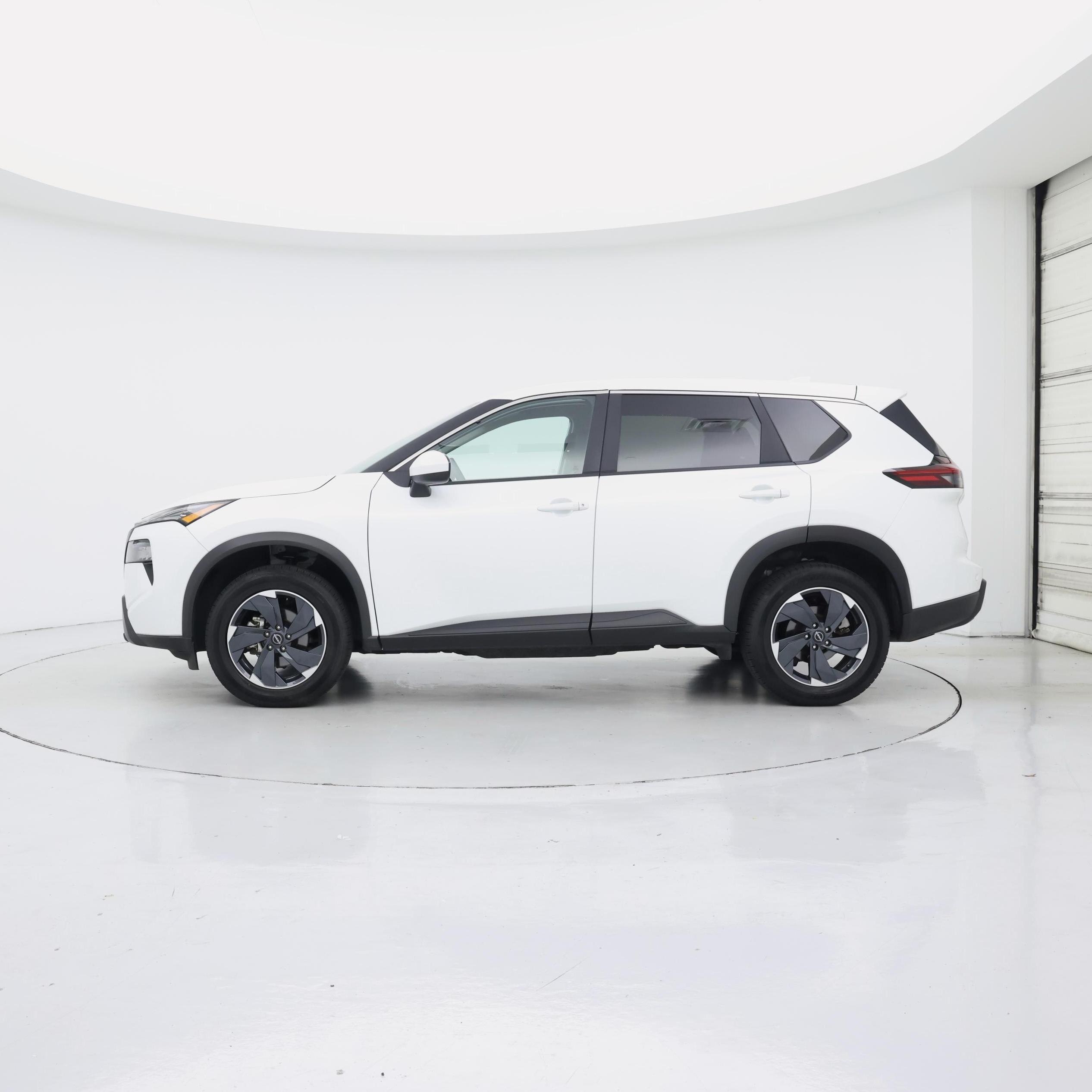 Thumbnail: 2025 Nissan Rogue - 3