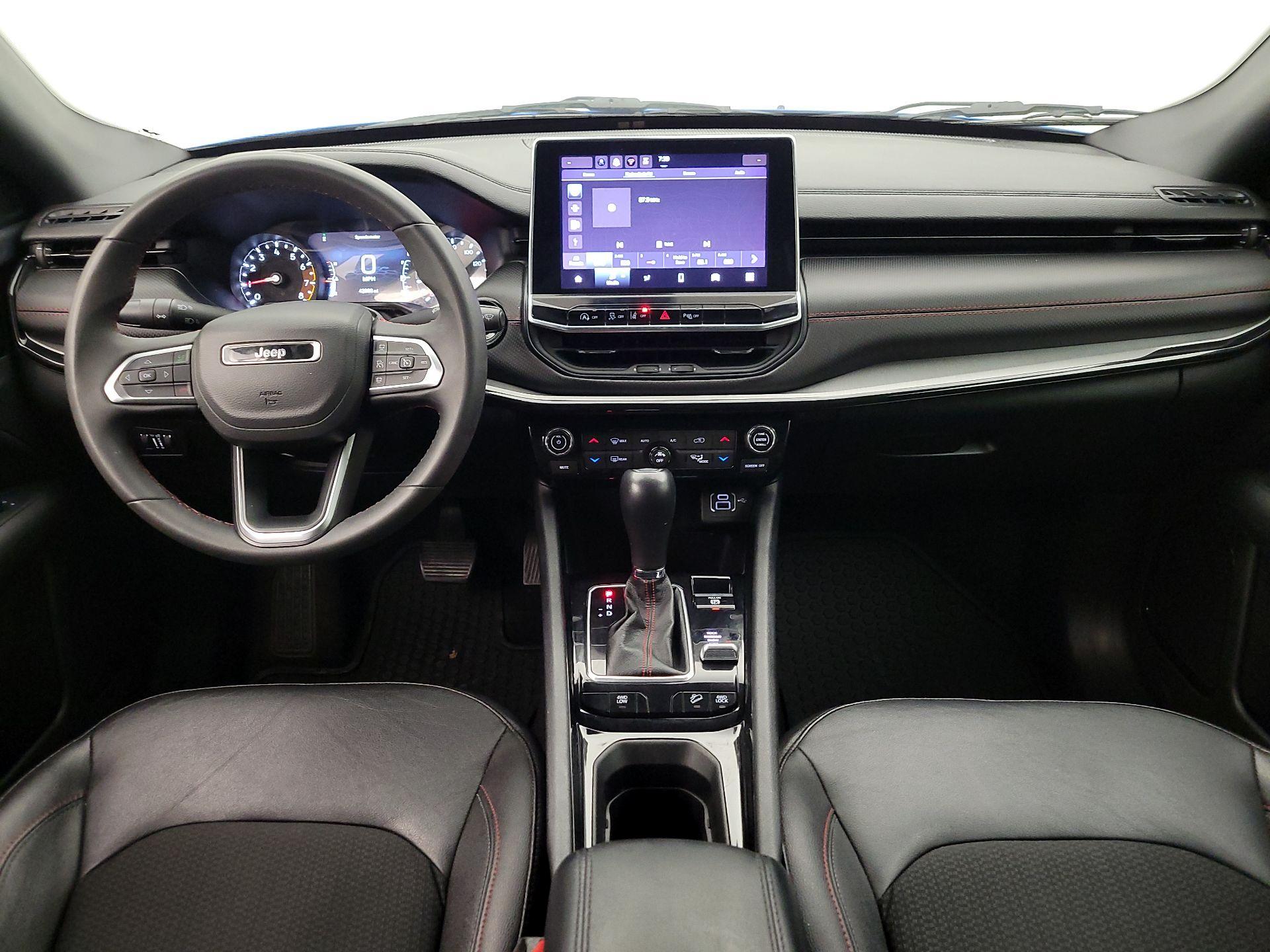Thumbnail: 2025 Jeep Compass - 9