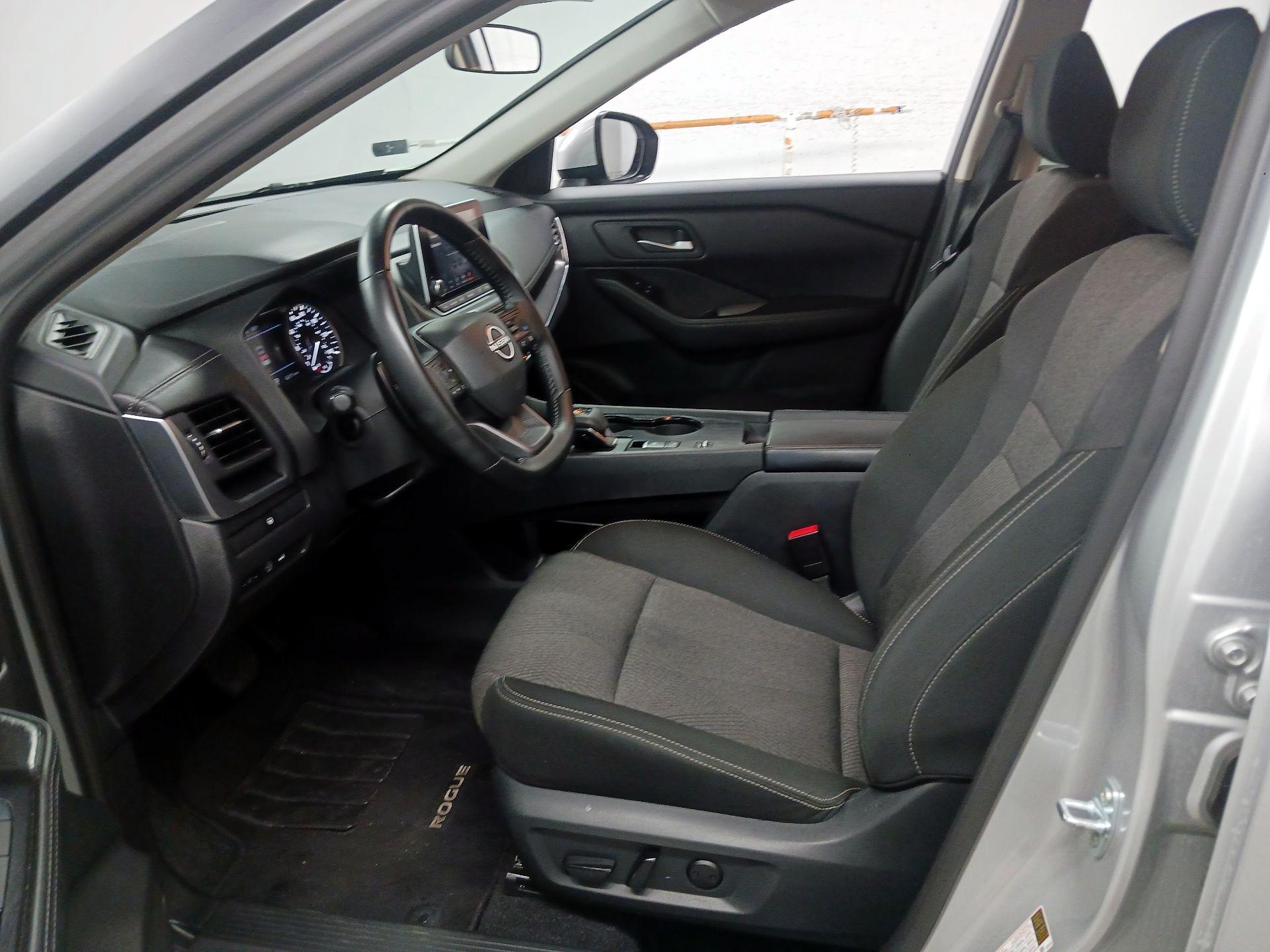 Thumbnail: 2025 Nissan Rogue - 11