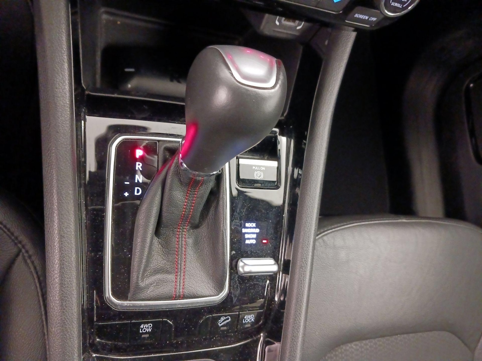2025 Jeep Compass Trailhawk - Photo 18