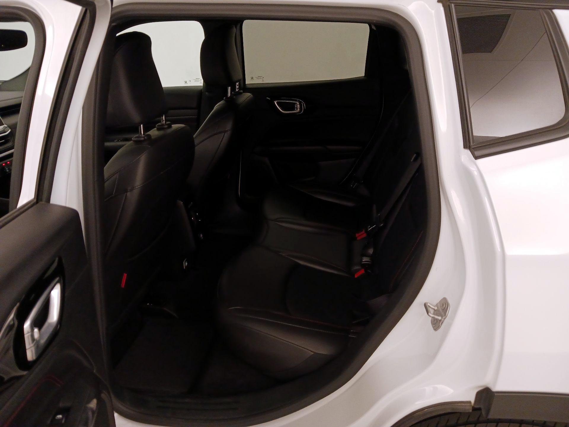 Thumbnail: 2025 Jeep Compass - 19