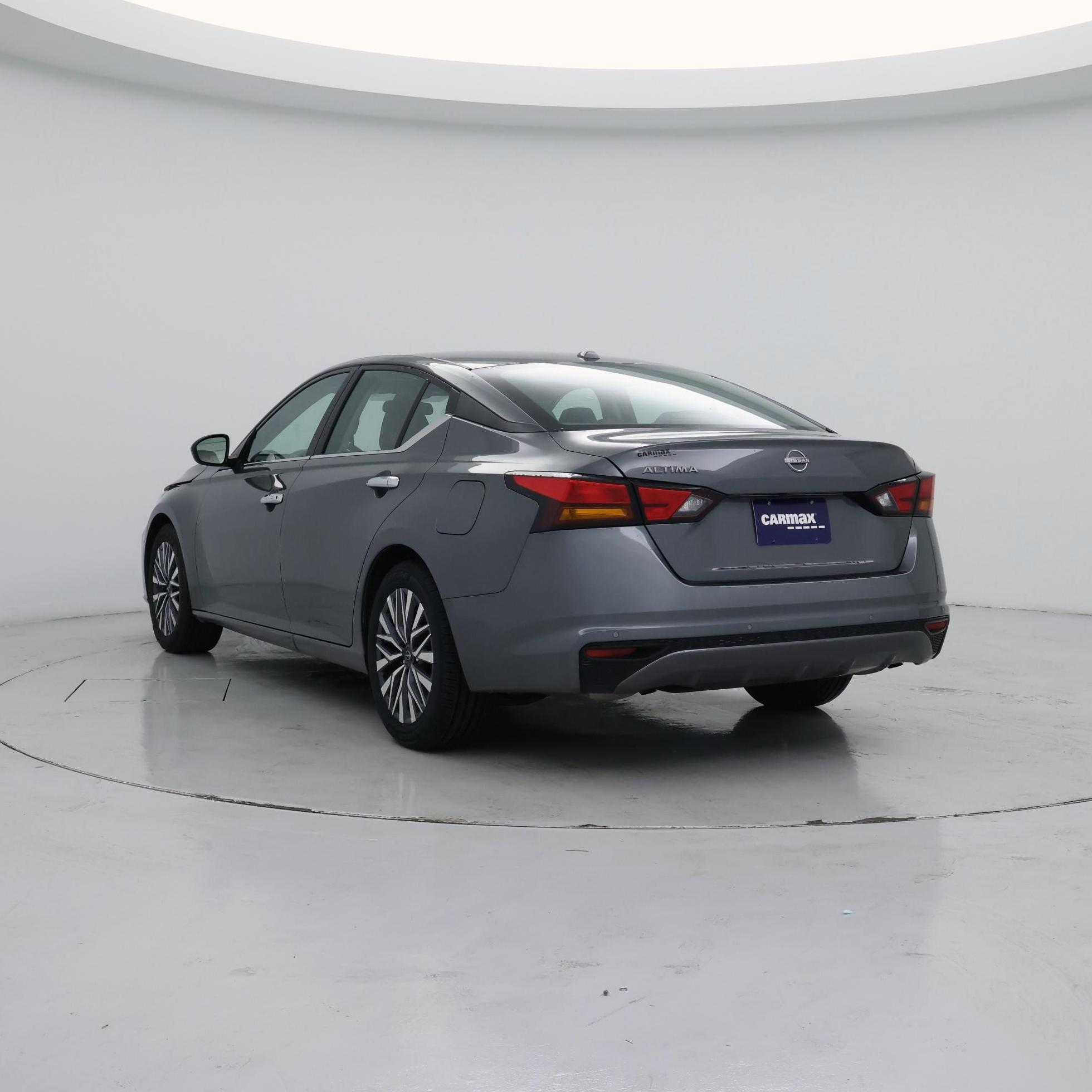 Thumbnail: 2025 Nissan Altima - 2