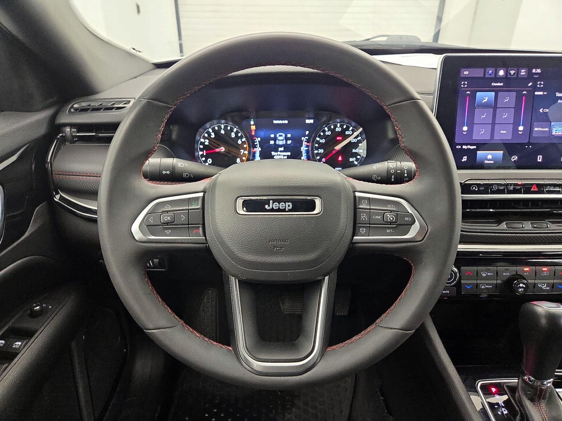 Thumbnail: 2025 Jeep Compass - 10