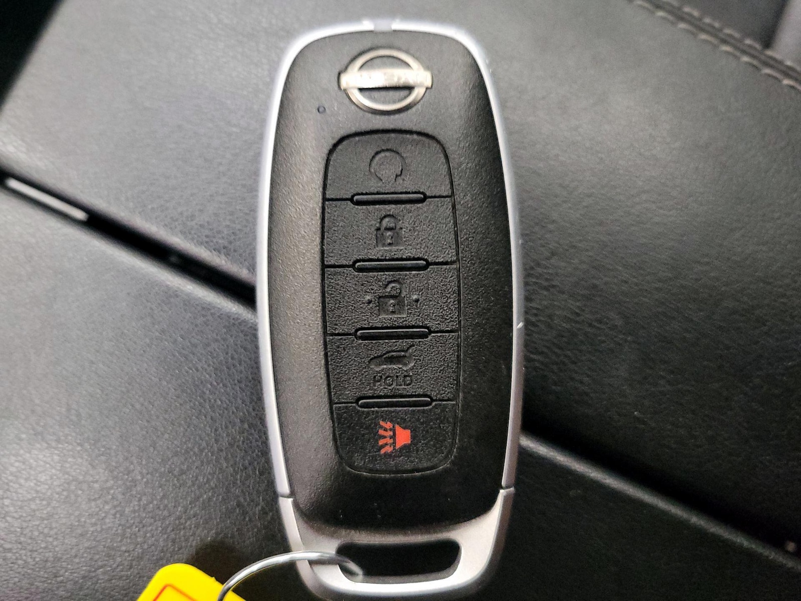 2025 Nissan Rogue SV - Photo 23