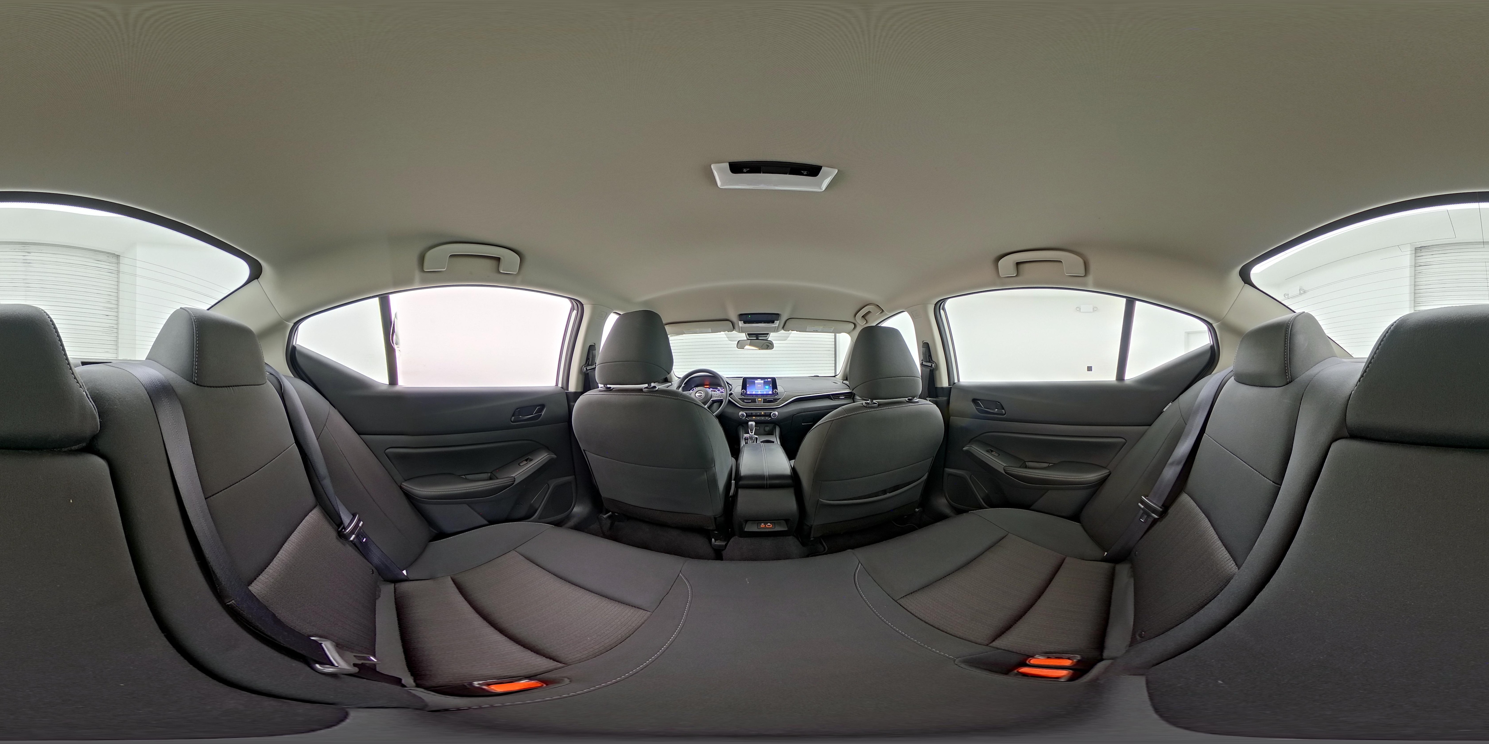2025 Nissan Altima SV - Photo 25