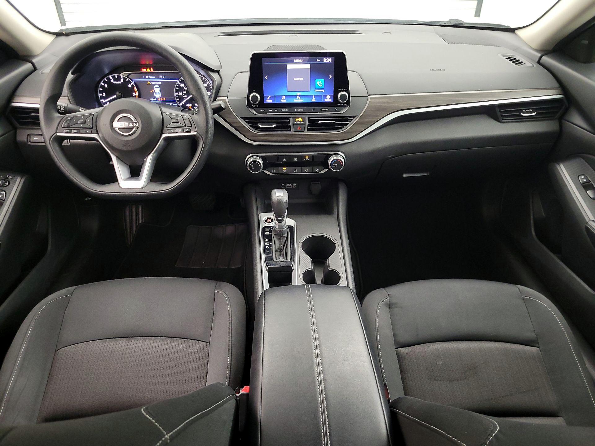 Thumbnail: 2025 Nissan Altima - 9