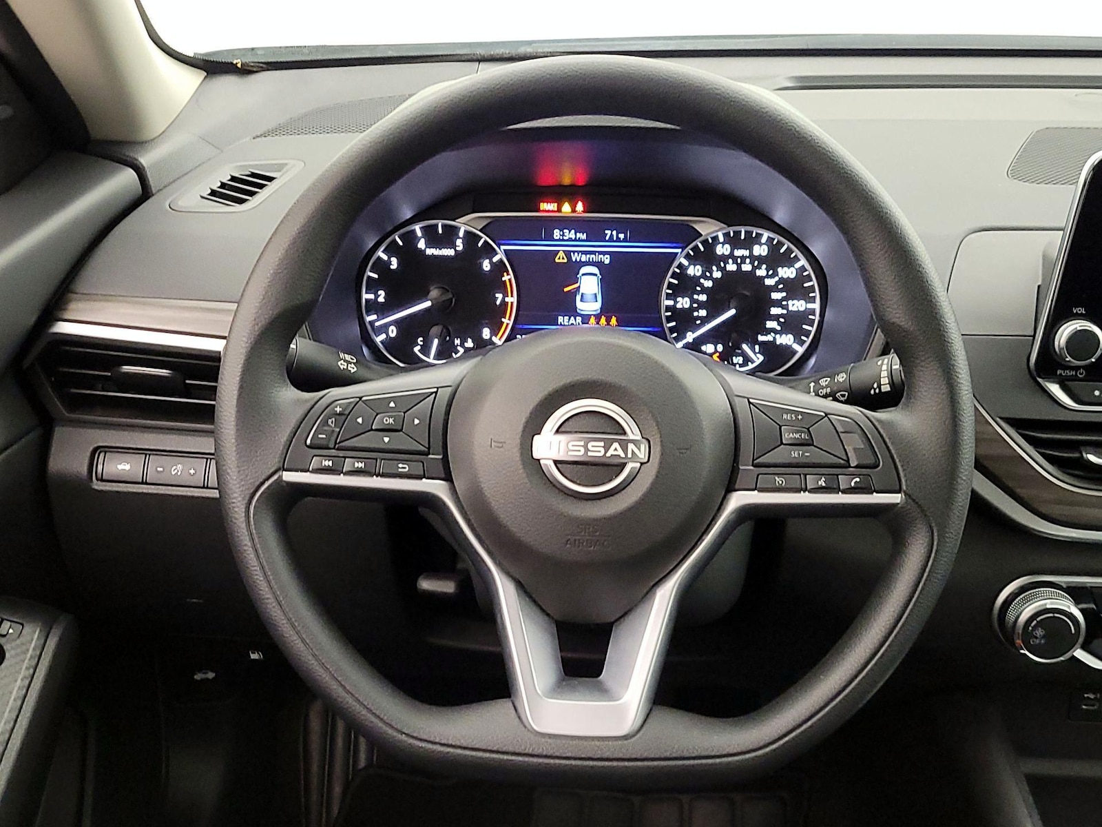 2025 Nissan Altima SV - Photo 11