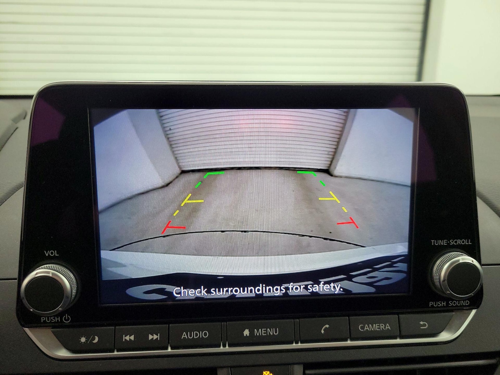 2025 Nissan Altima SV - Photo 15
